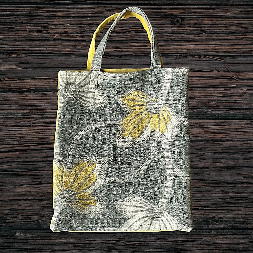Vintage Floral Fabric Tote Handbag